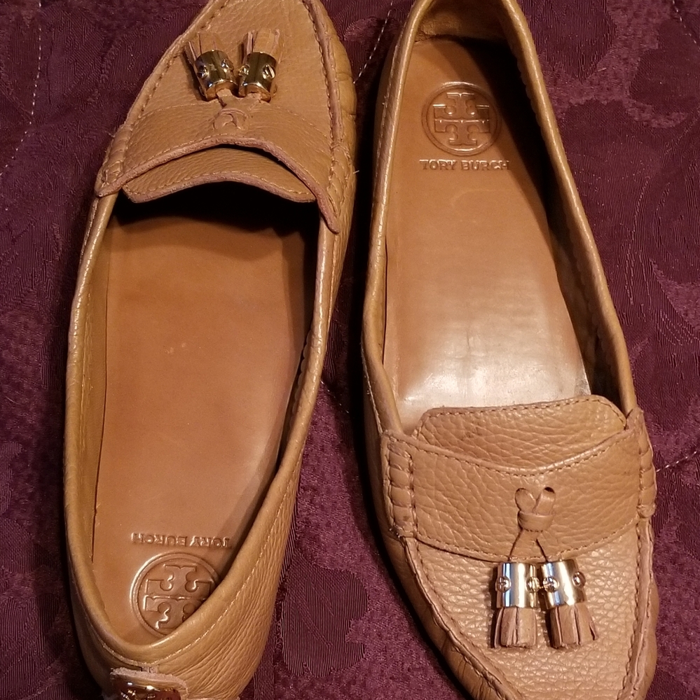 NWOT Tory Burch Tassle Loafers / Flats  Size 11